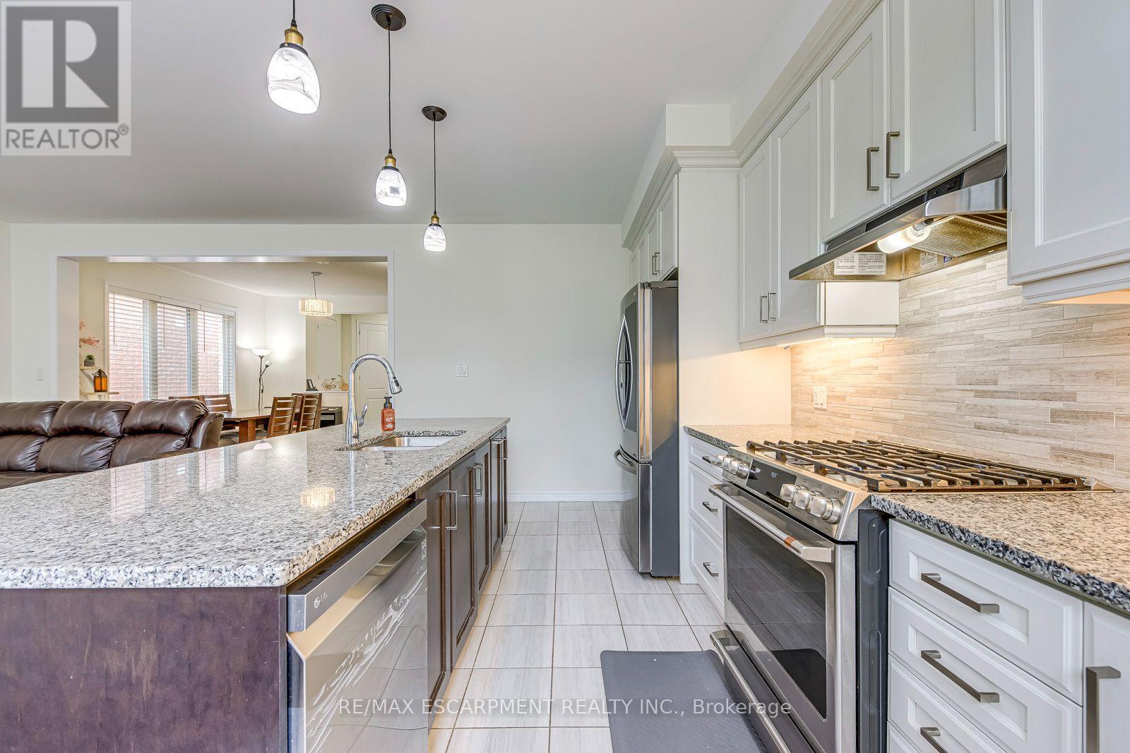 3475 Eternity Way, Oakville, Ontario  L6H 7B5 - Photo 11 - W13585090