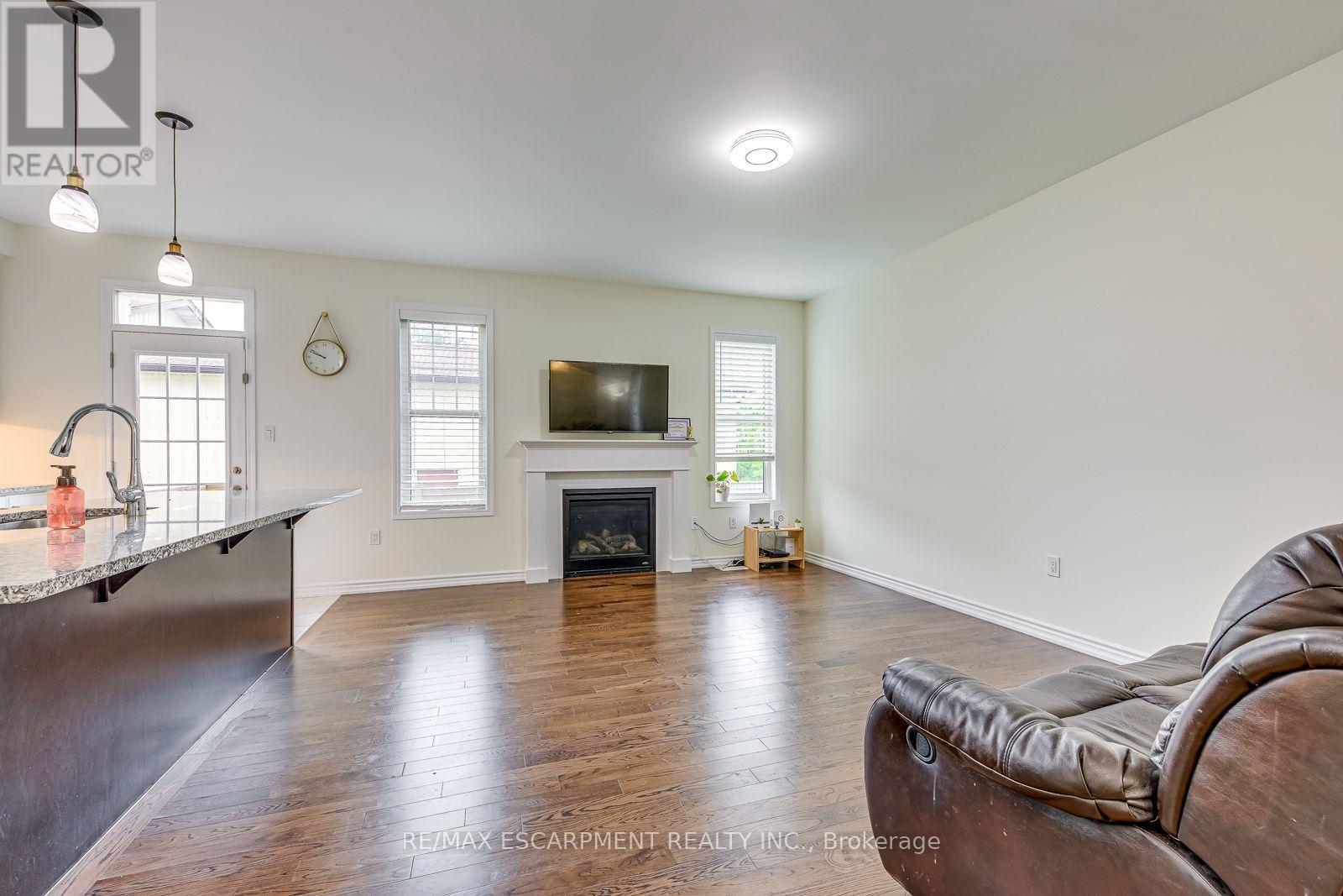 3475 Eternity Way, Oakville, Ontario  L6H 7B5 - Photo 6 - W13585090