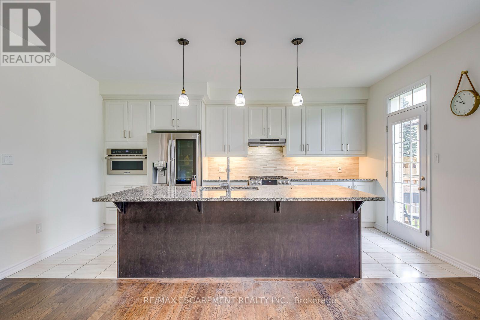 3475 Eternity Way, Oakville, Ontario  L6H 7B5 - Photo 7 - W13585090