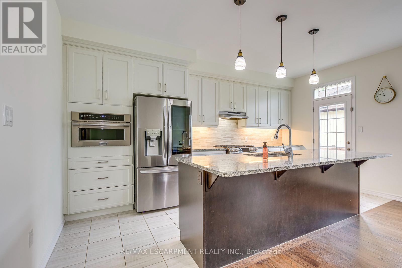 3475 Eternity Way, Oakville, Ontario  L6H 7B5 - Photo 8 - W13585090
