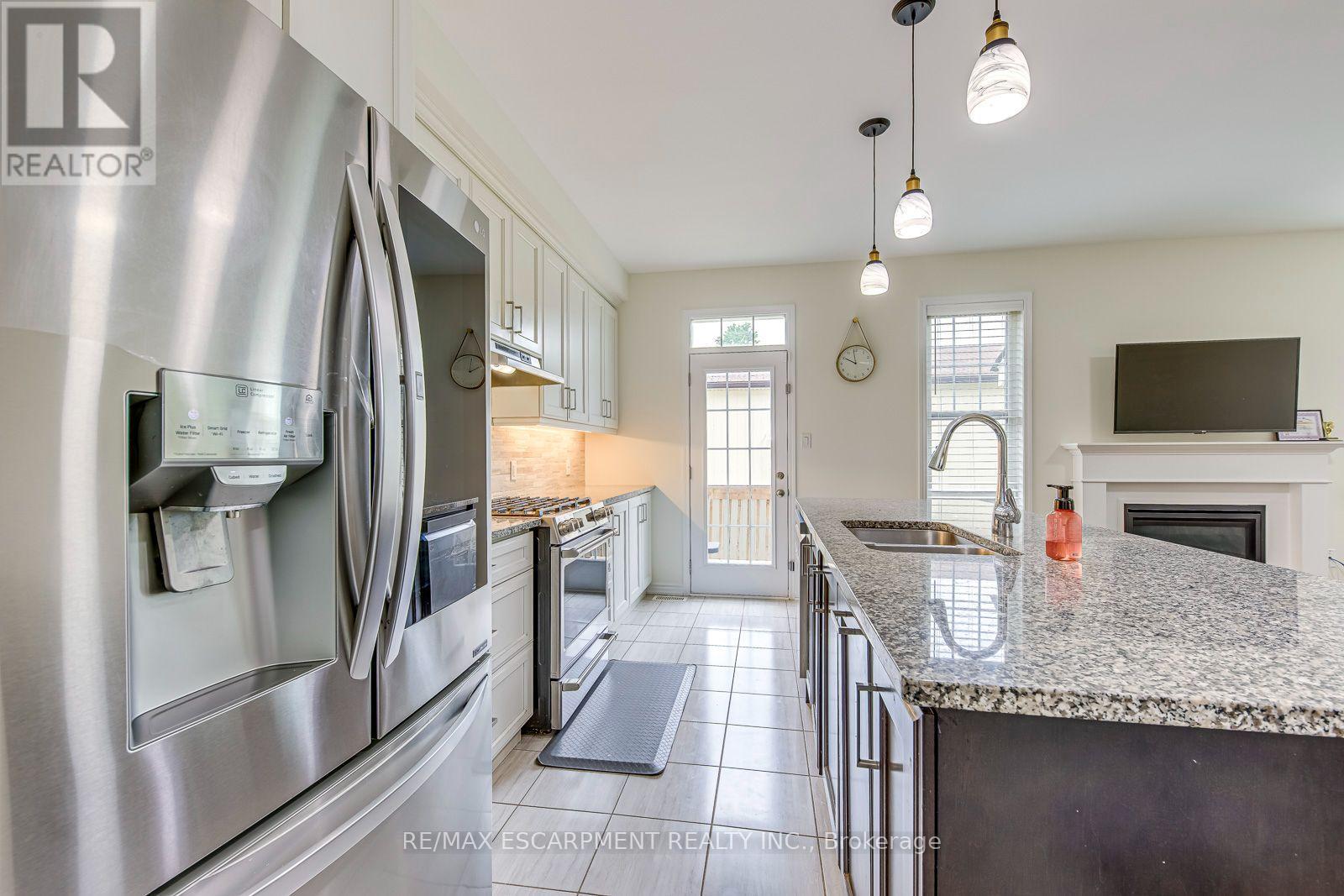 3475 Eternity Way, Oakville, Ontario  L6H 7B5 - Photo 9 - W13585090