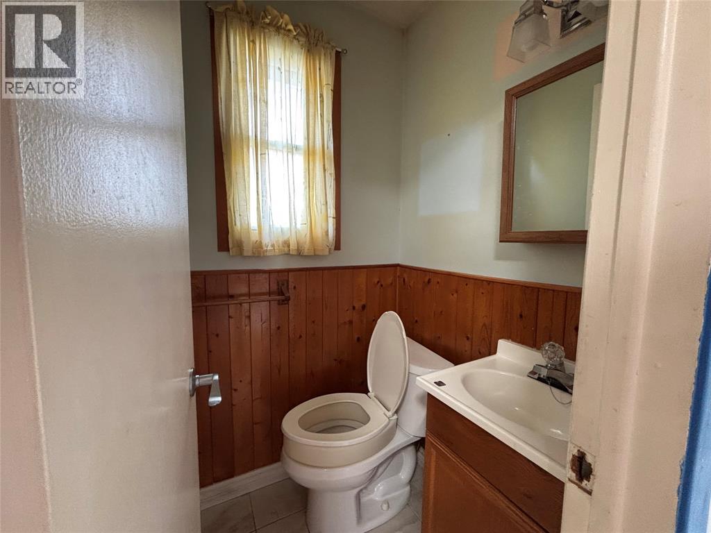 139 Bedford Crescent, Sarnia, Ontario  N7S 4B4 - Photo 9 - 26017474