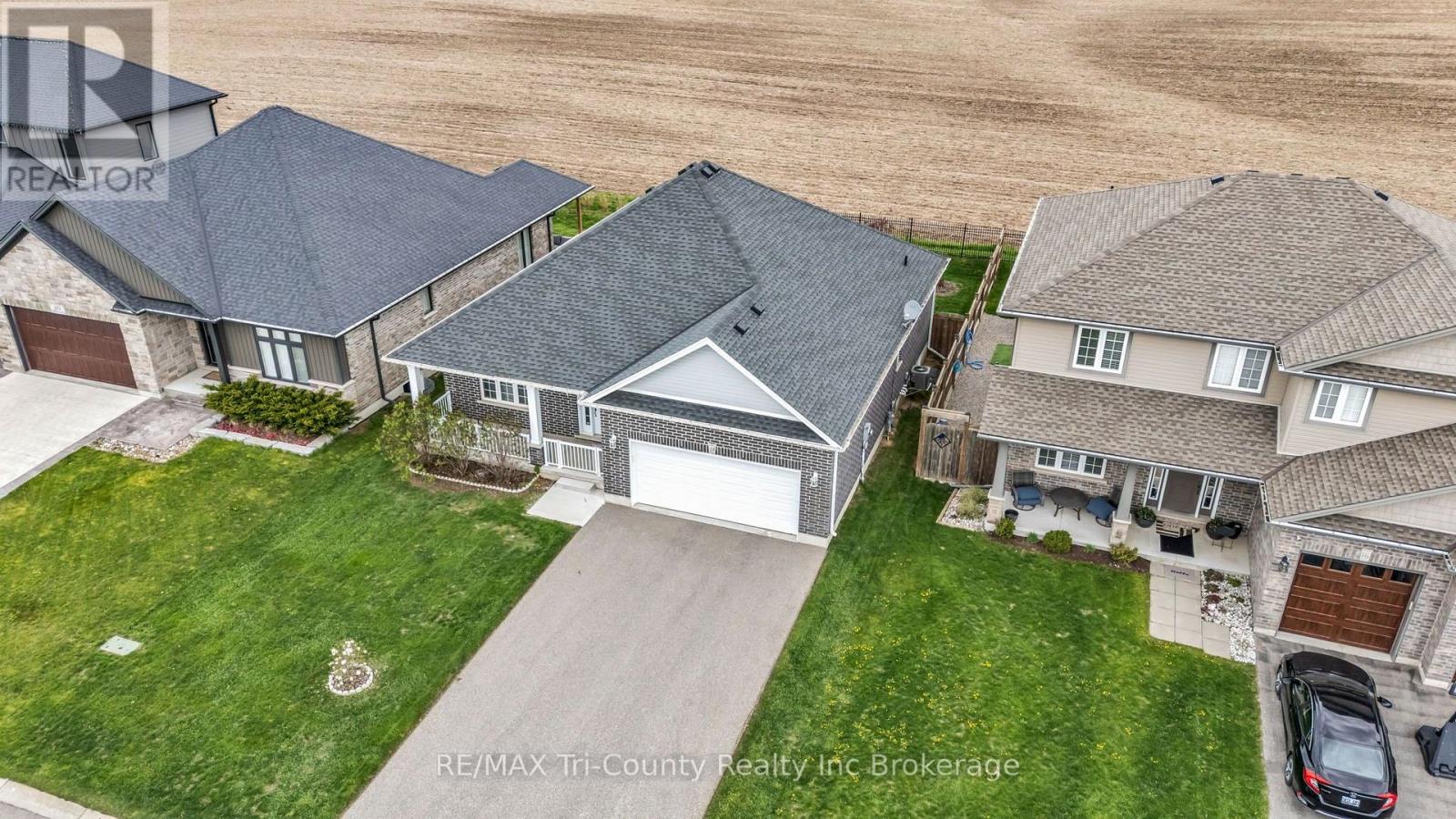 18 Crocus Avenue, Tillsonburg, Ontario N4G 5S9 - Photo 43 - X13585182