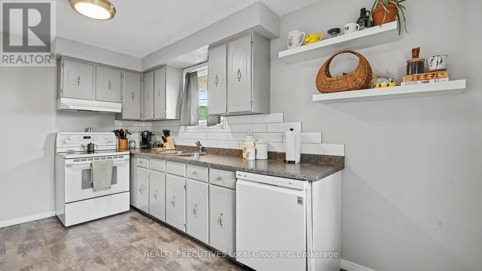 190 Wickstead Avenue, North Bay, Ontario  P1A 3G5 - Photo 6 - X13585268