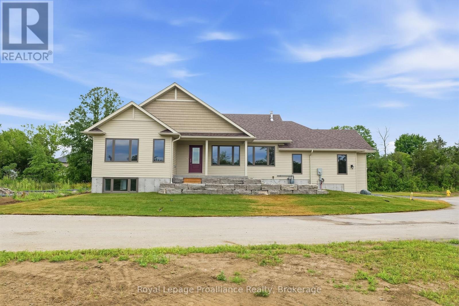 41 RIVER RAPIDS ROAD, quinte west (sidney ward), Ontario