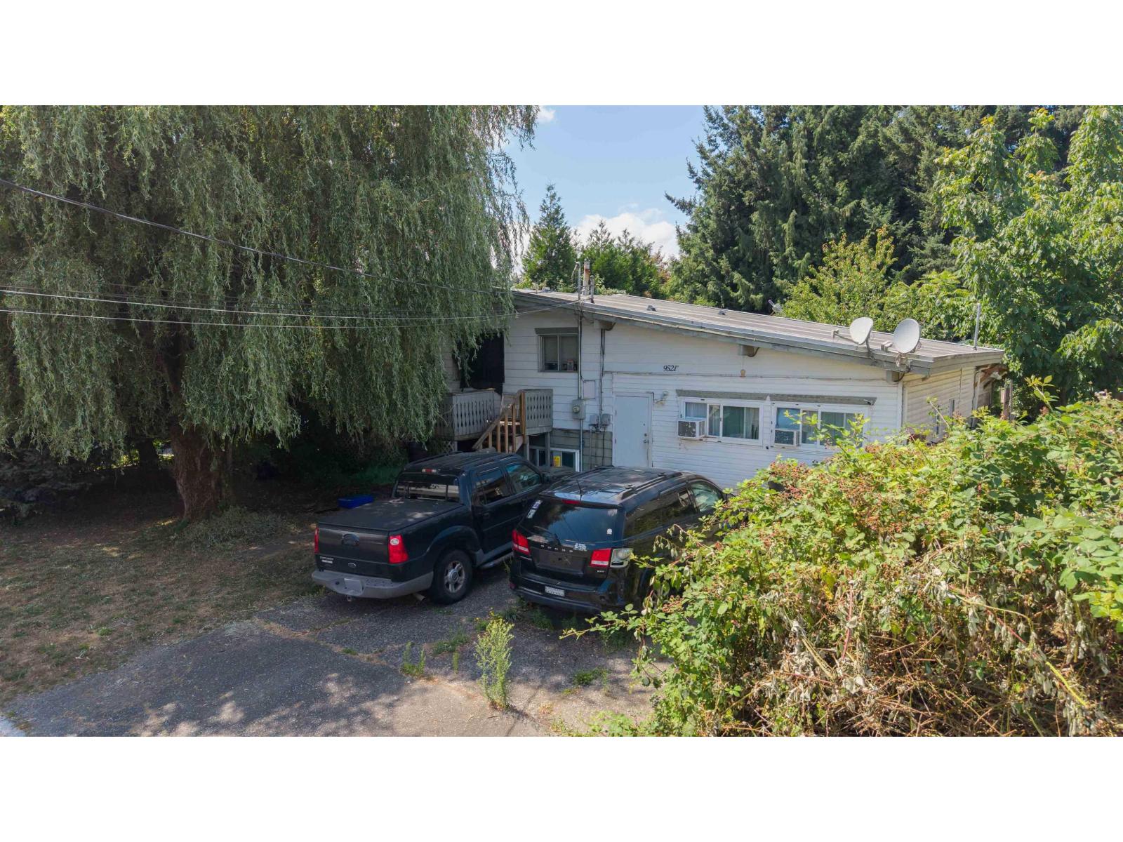 9521 ROBSON STREET|Chilliwack Proper West