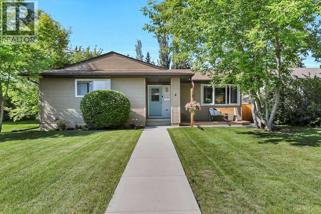 4 Anders Street, Red Deer, Alberta  T4R 1B8 - Photo 1 - A2329345