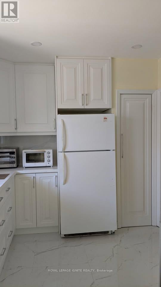 MAIN - 15 BEACHAM CRESCENT - Photo 8