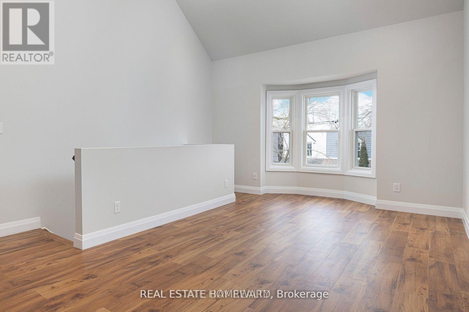 UPPER - 21 ALTON AVENUE - Photo 11
