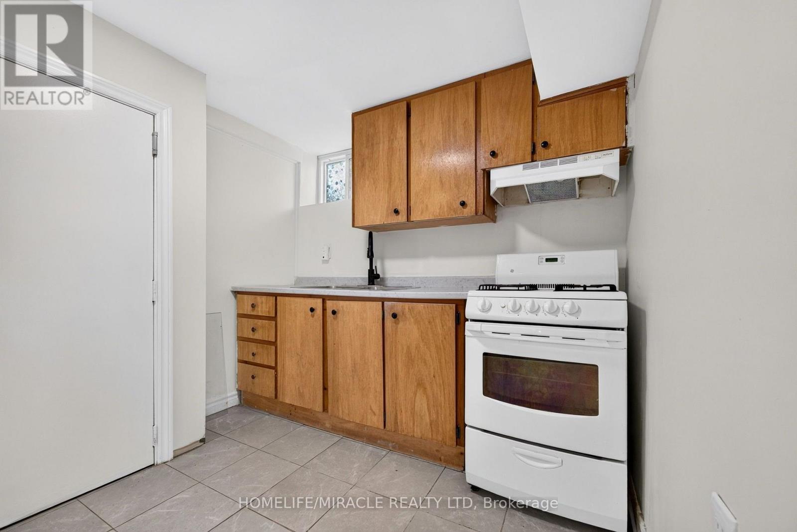 14 Marlena Drive, Toronto, Ontario M1E 2Z1 - Photo 43 - E13585258