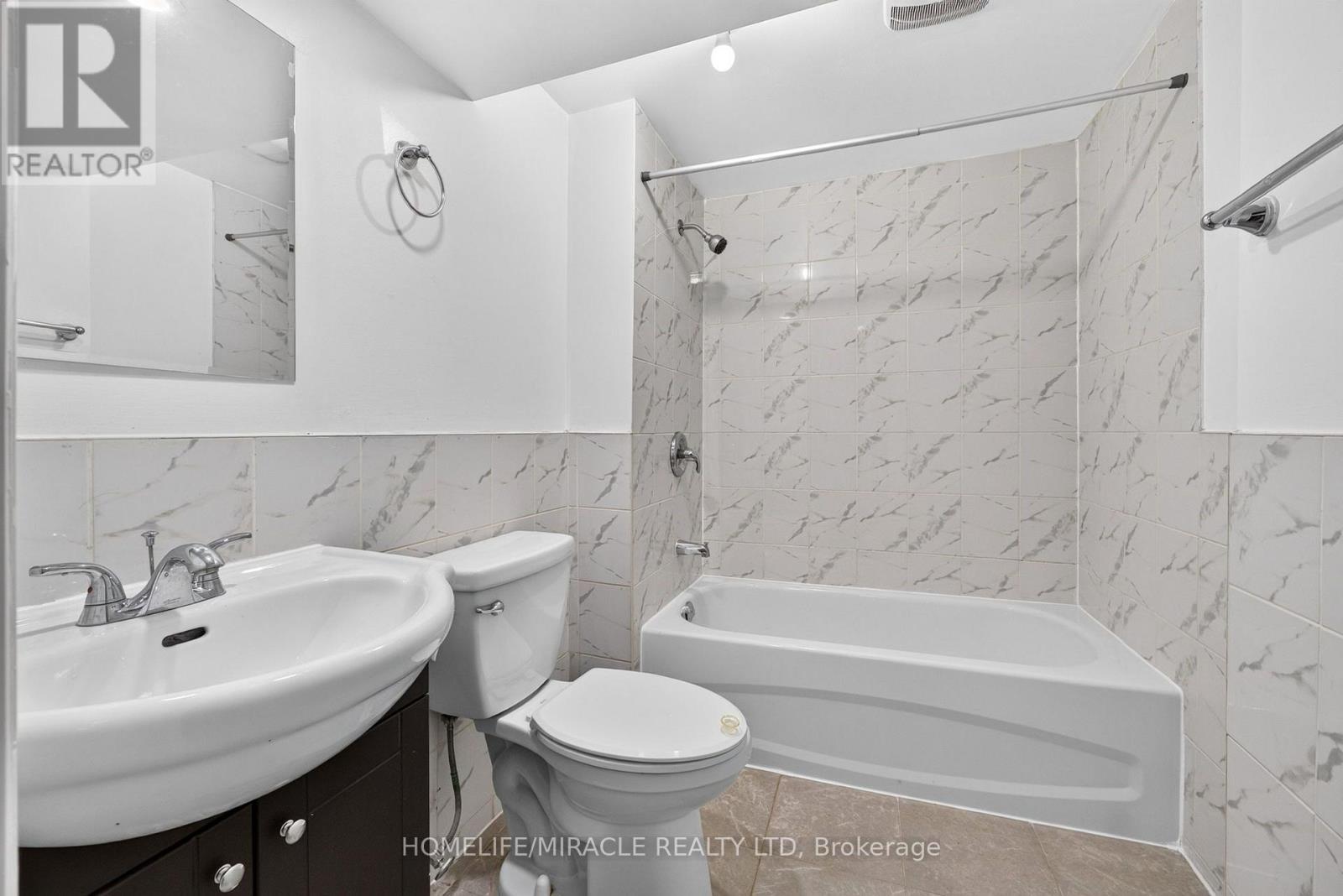 14 Marlena Drive, Toronto, Ontario M1E 2Z1 - Photo 47 - E13585258