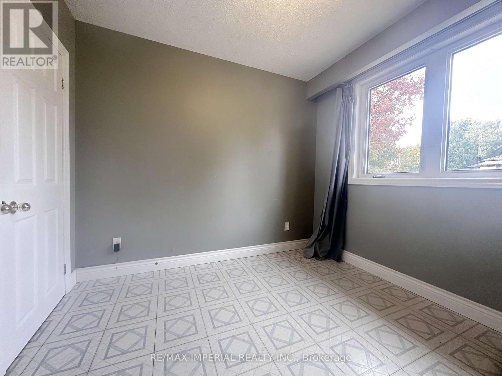 1765 Appleview Road, Pickering, Ontario  L1V 1T7 - Photo 10 - E13585302
