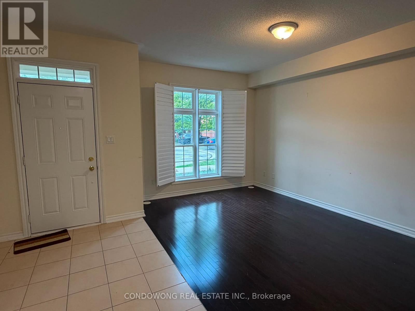 5 Vandaam Lane, Markham, Ontario L6C 0P1 - Photo 11 - N13585104