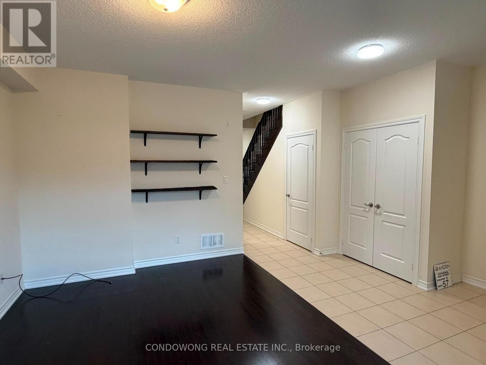 5 Vandaam Lane, Markham, Ontario L6C 0P1 - Photo 12 - N13585104
