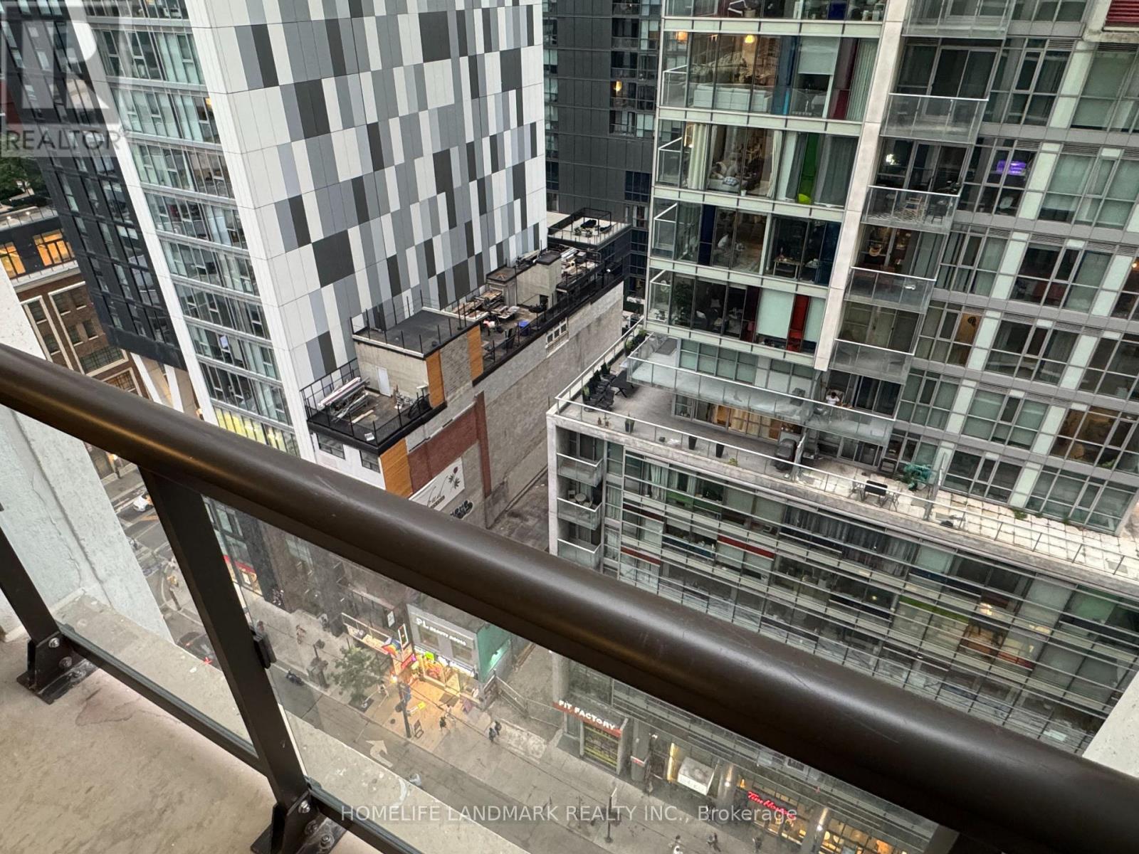 1112 - 400 King Street W, Toronto, Ontario M5V 0X8 - Photo 19 - C13582324