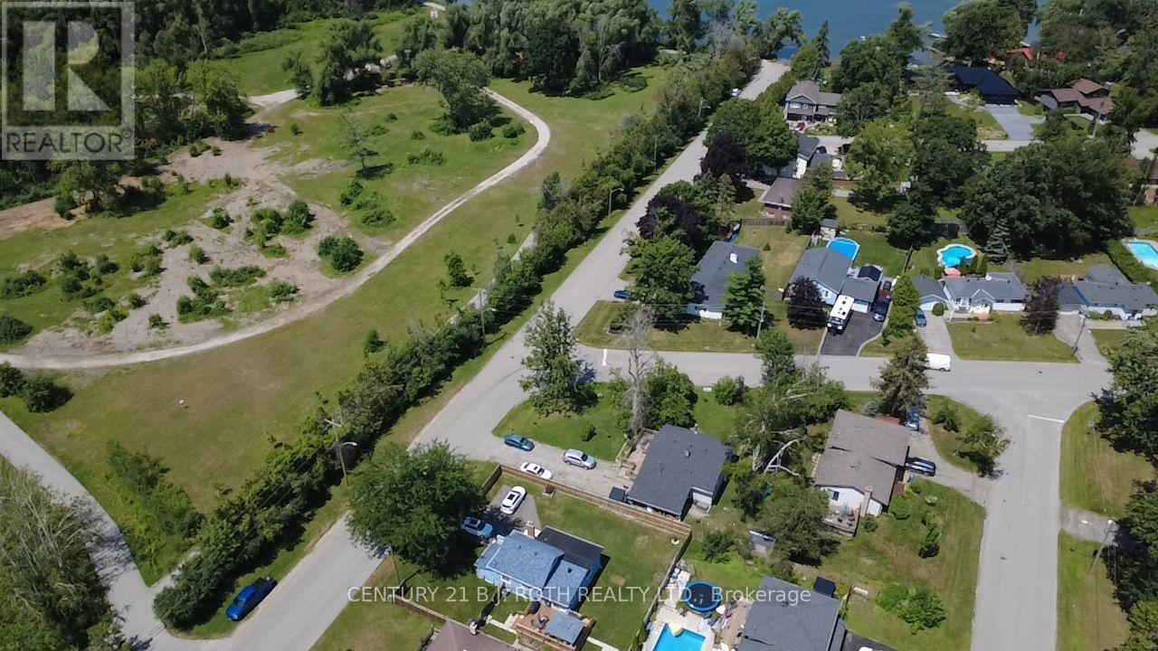 412 Couchiching Point Road, Orillia, Ontario  L3V 6P6 - Photo 33 - S13582694