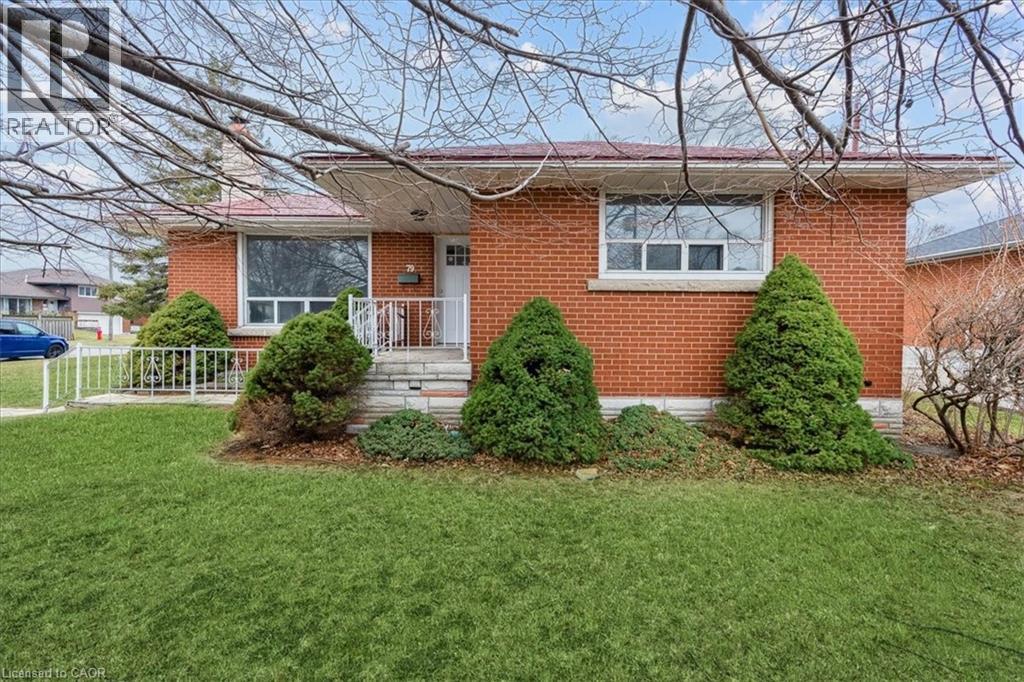 79 CANTERBURY Avenue Unit# Upper