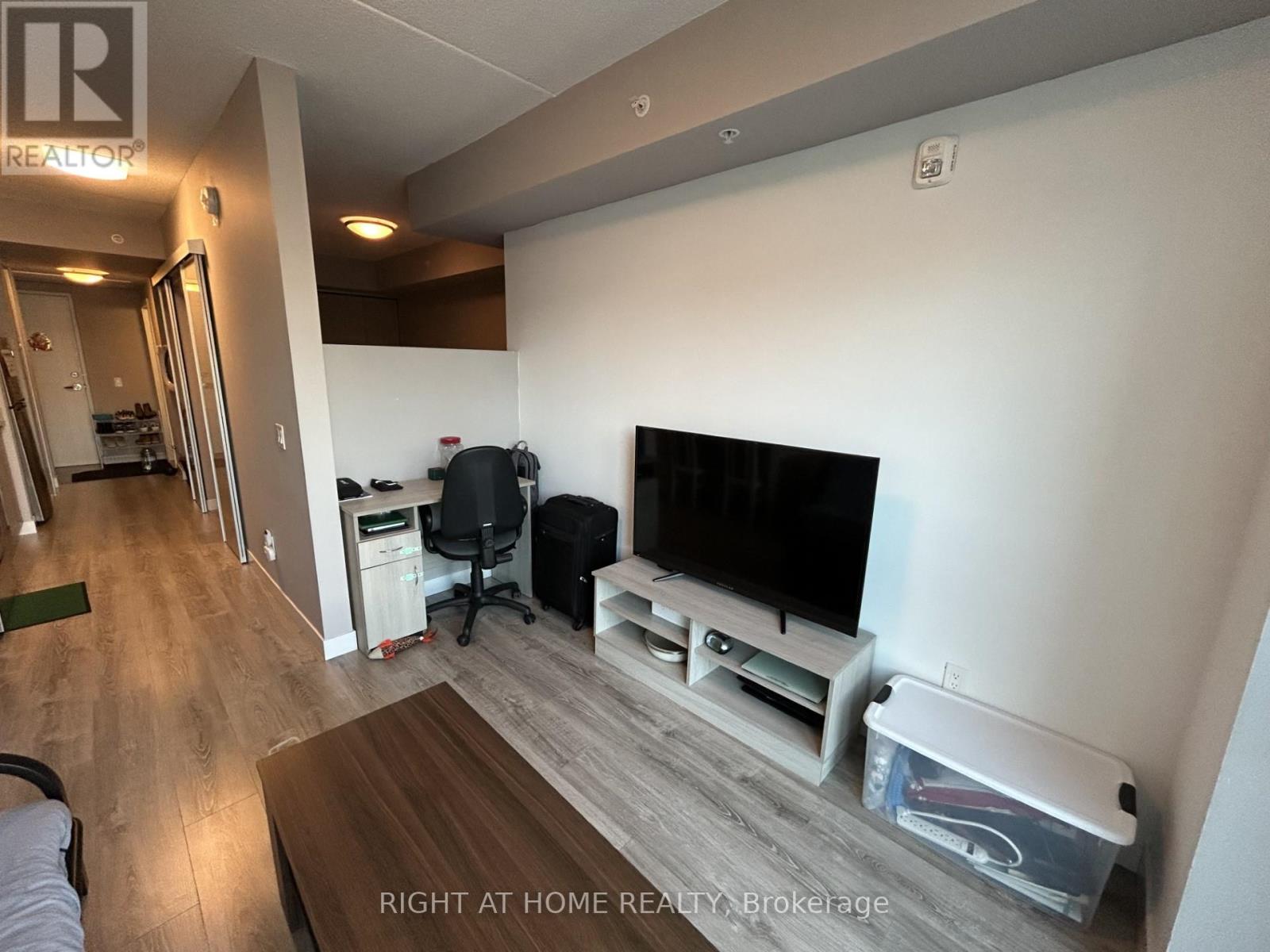 505 - 250 Albert Street, Waterloo, Ontario  N2L 0H5 - Photo 7 - X13585156