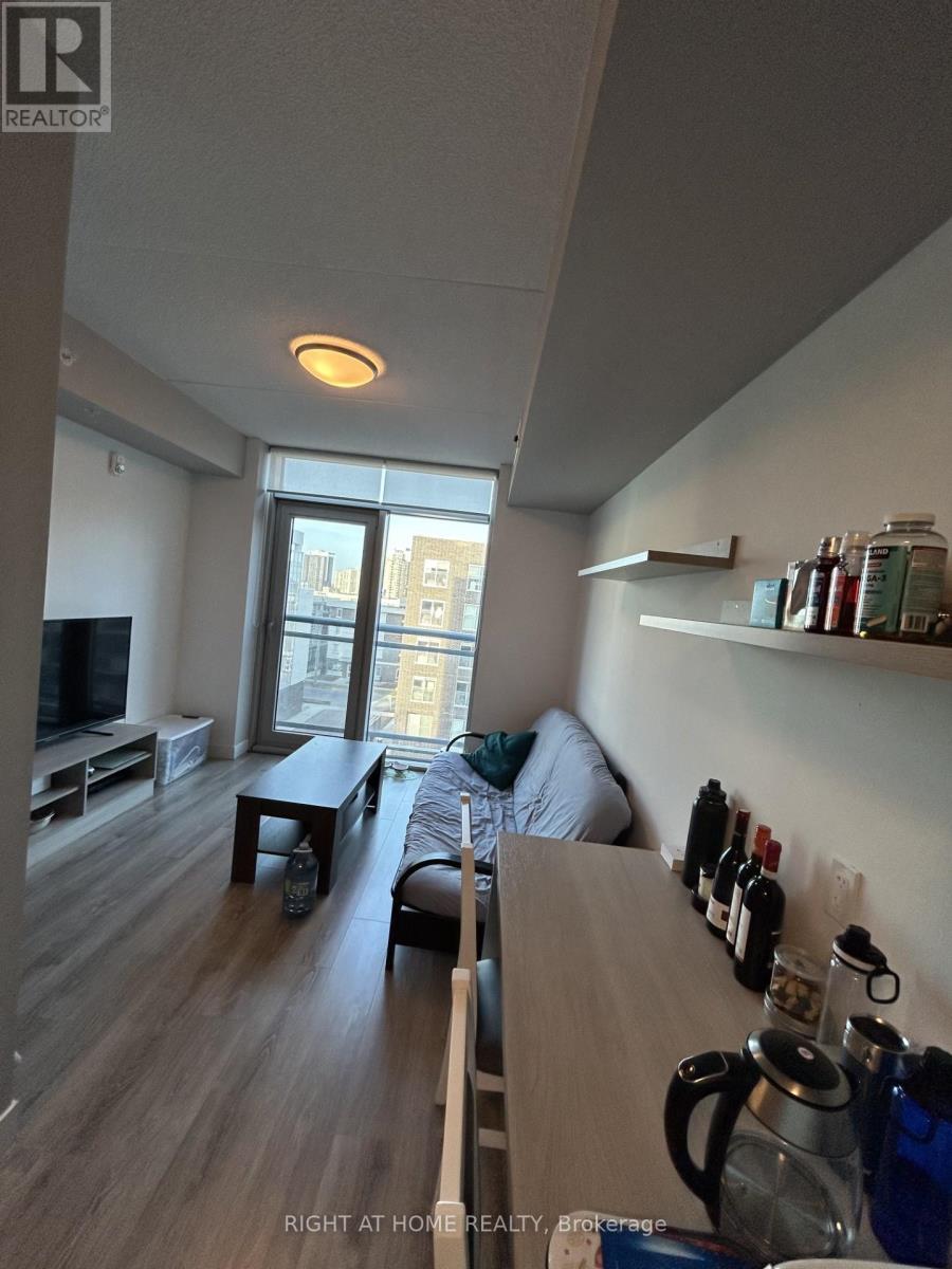 505 - 250 Albert Street, Waterloo, Ontario  N2L 0H5 - Photo 8 - X13585156