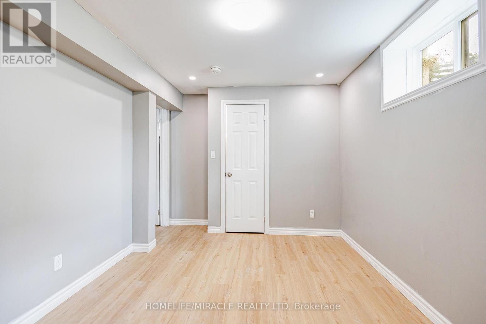 417 Rivertrail Avenue, Kitchener, Ontario  N2A 0K2 - Photo 33 - X13585286