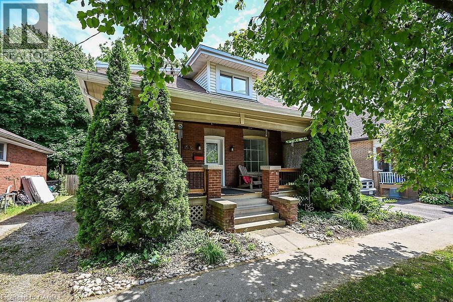 153 EAGLE Avenue, Brantford, Ontario