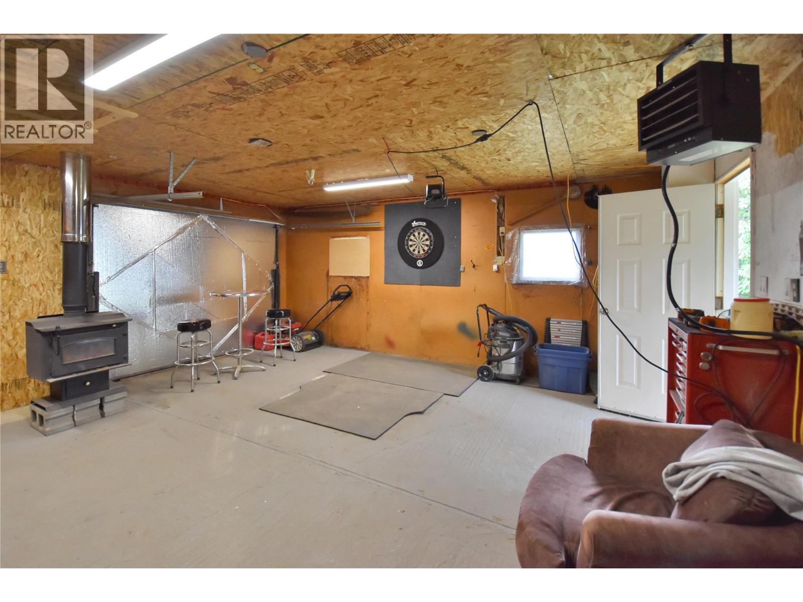 909 10th  S Street, Cranbrook, British Columbia  V1C 1S9 - Photo 47 - 10394033