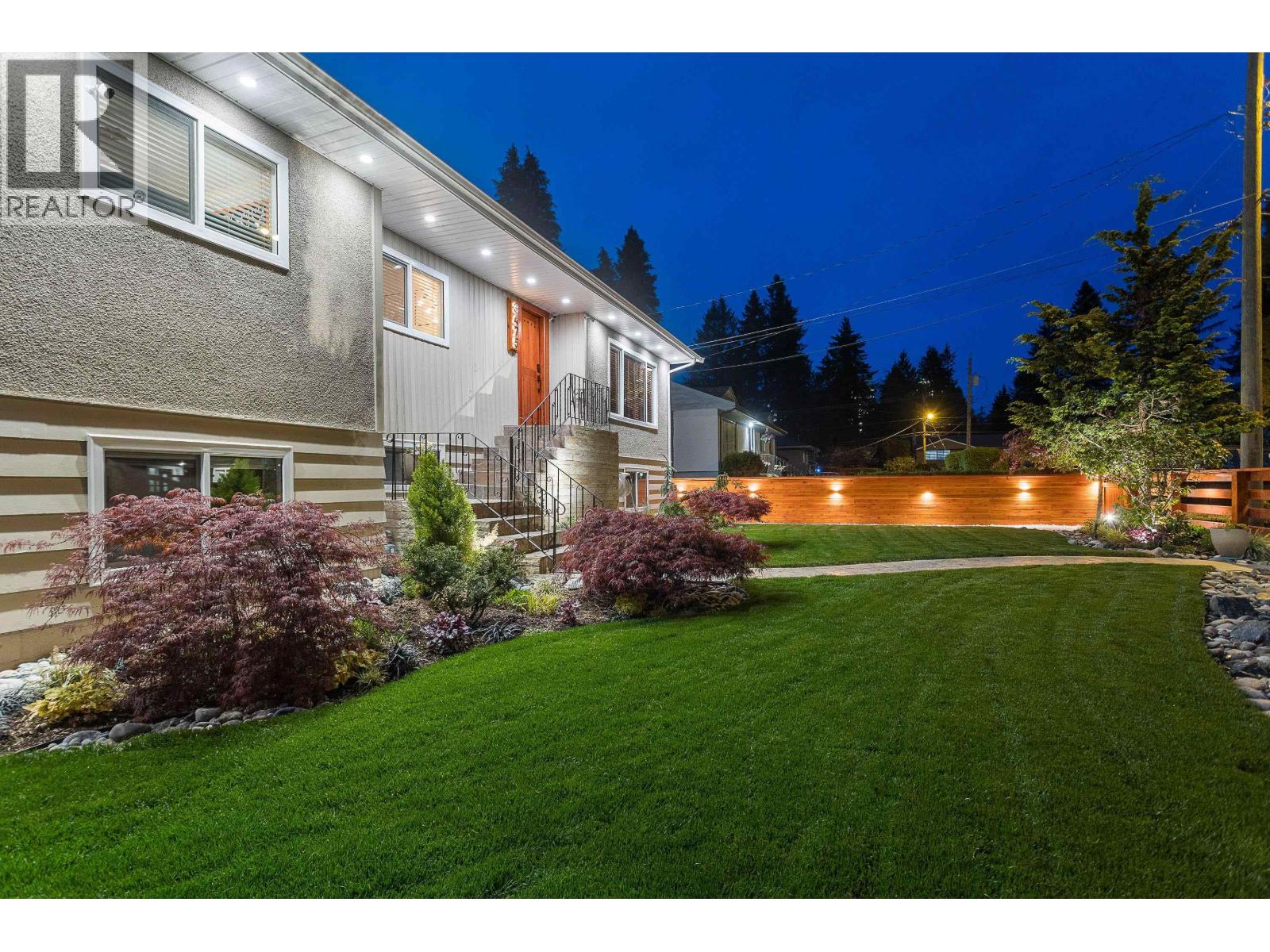 3475-3477 Raleigh Street, Port Coquitlam, British Columbia  V3B 4P9 - Photo 4 - R3147959