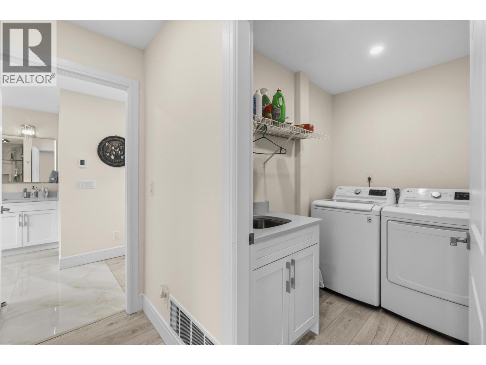 738 Sylvan Avenue, North Vancouver, British Columbia V7R 2G1 - Photo 34 - R3148001