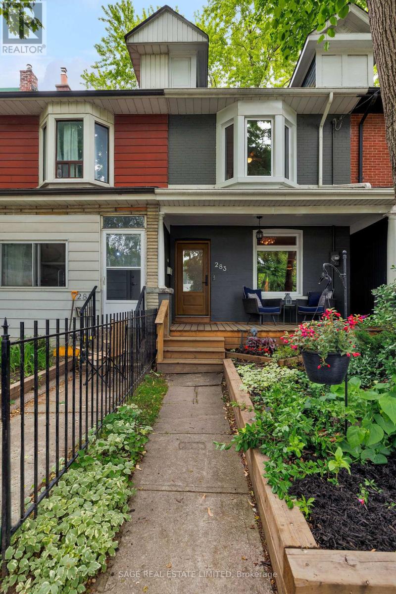 283 Booth Avenue, Toronto, Ontario  M4M 2M7 - Photo 6 - E13584896