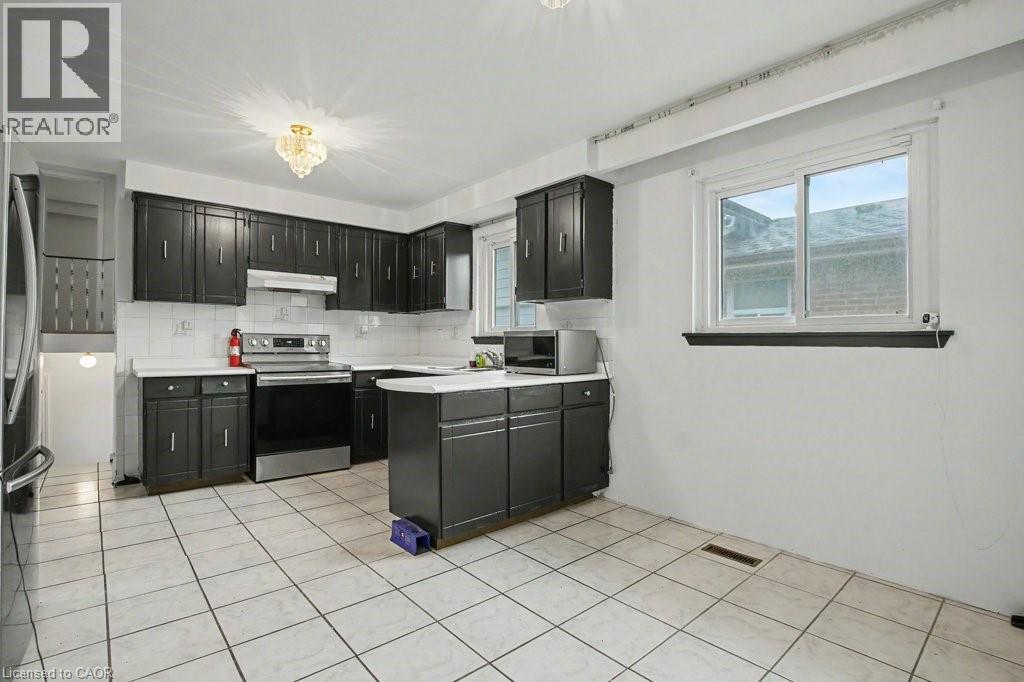 396 Pinemeadow Avenue, Mississauga, Ontario  L5B 2J9 - Photo 11 - 40849715