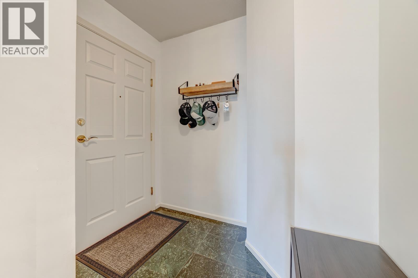 801 3070 Guildford Way, Coquitlam, British Columbia V3B 7R8 - Photo 16 - R3147952