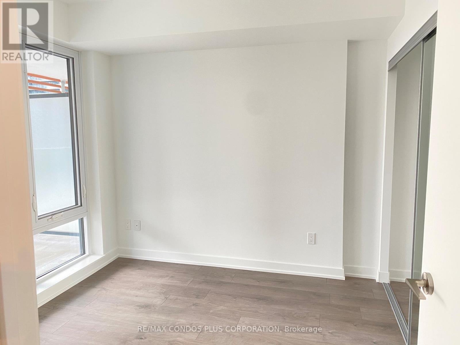 1706 - 18 Maitland Terrace, Toronto, Ontario  M4Y 0H2 - Photo 7 - C13585414