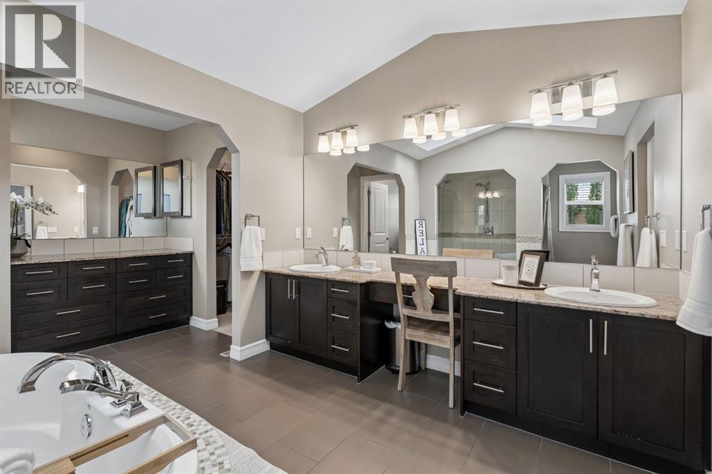46 Aspenshire Place SW, Calgary, Alberta  T3H 0P6 - Photo 24 - A2330467