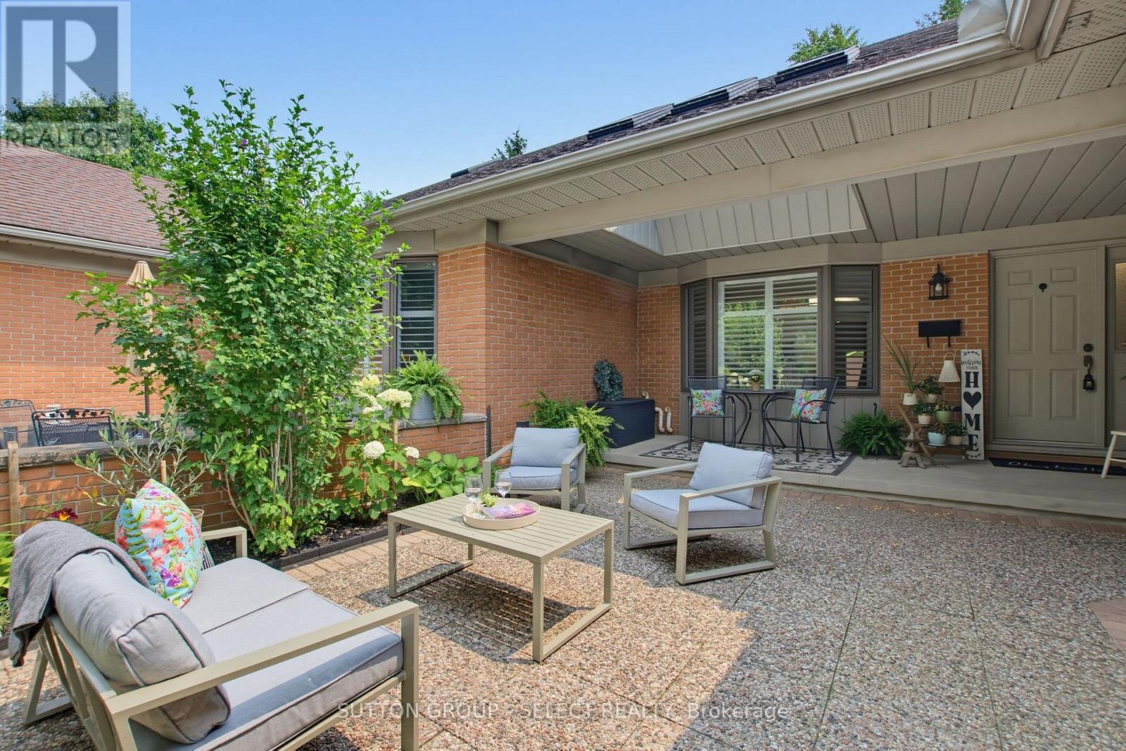 28 - 40 Quinella Drive, London South, Ontario N6K 4K9 - Photo 2 - X13585336
