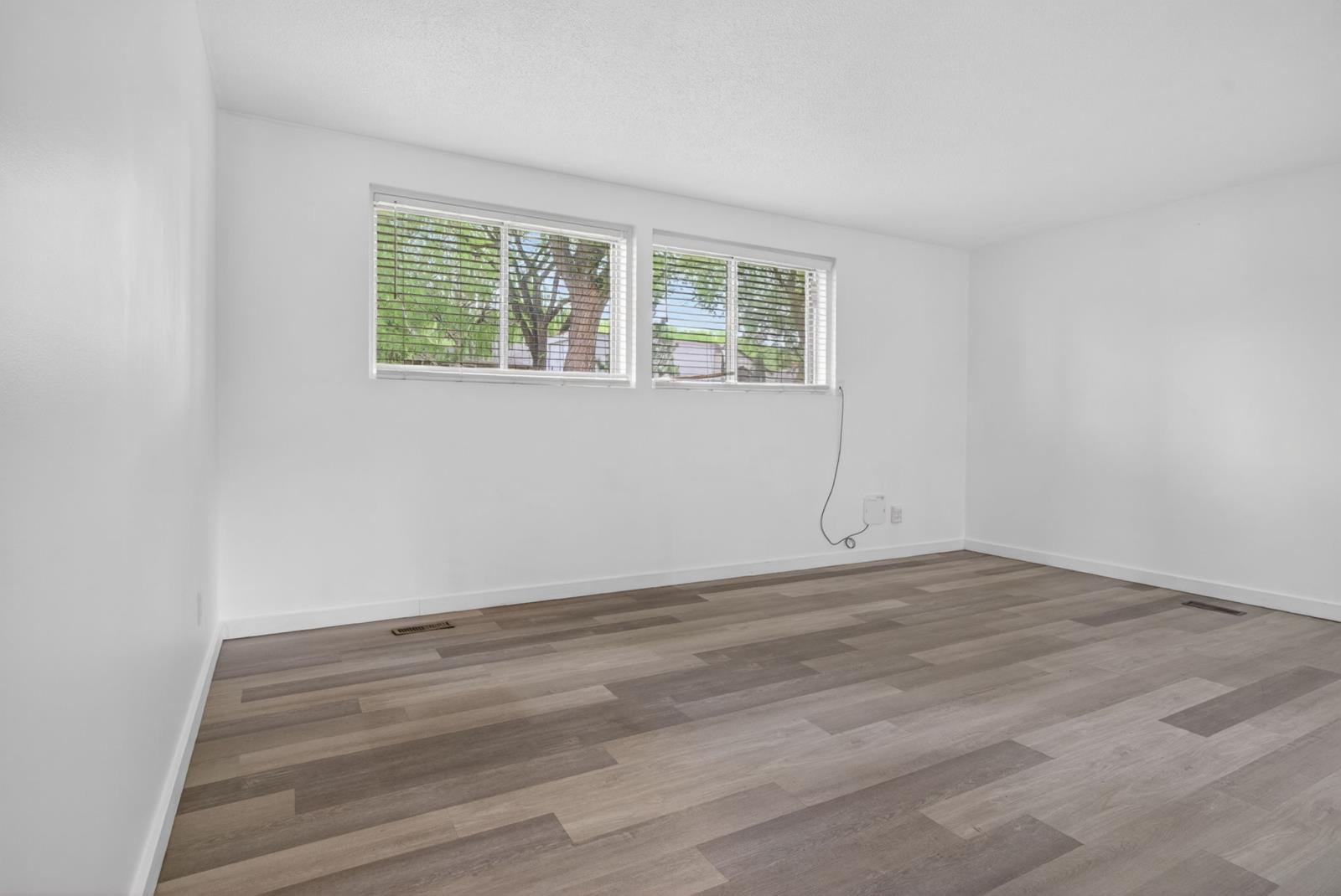 6203 122 Ave, Edmonton, Alberta   - Photo 38 - 45205932