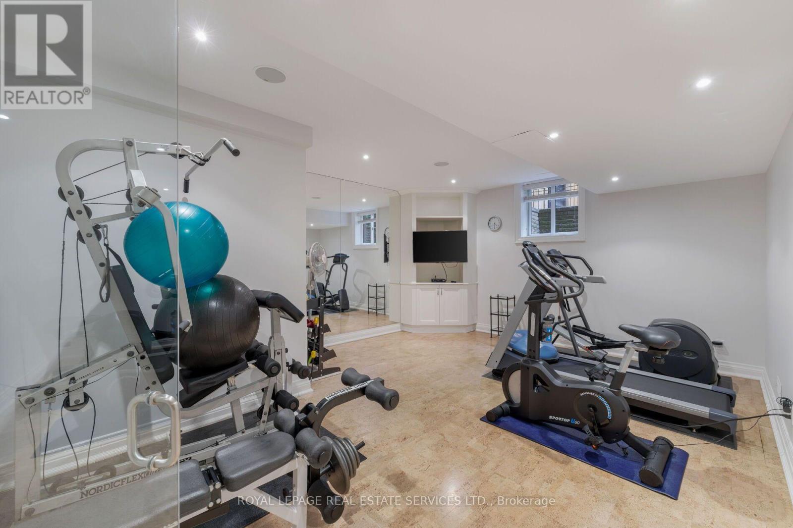 70 Shorewood Place, Oakville, Ontario  L6K 3Y4 - Photo 36 - W13585382