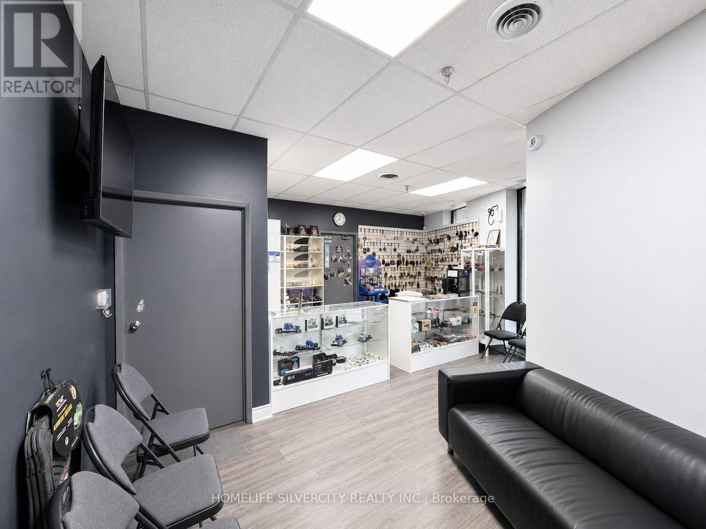 1730 Steeles Avenue E, Brampton, Ontario  L6T 1A4 - Photo 15 - W13585390