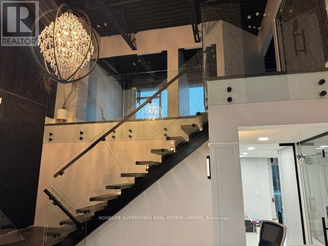 20 - 2578 Bristol Circle, Oakville, Ontario  L6H 7E5 - Photo 15 - W13585394