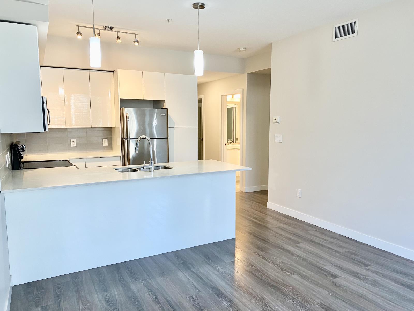 9907 91 Avenue, Edmonton, Alberta  T6E 2T7 - Photo 4 - 45231986