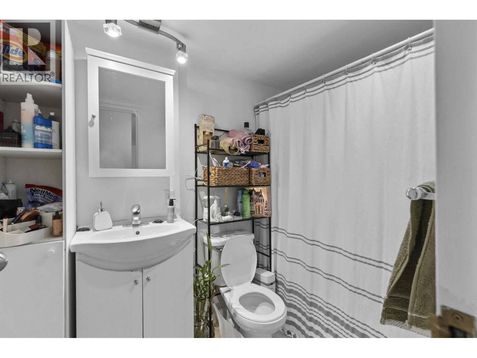 1118 2012 Fullerton Avenue, North Vancouver, British Columbia V7P 3E3 - Photo 24 - R3144085