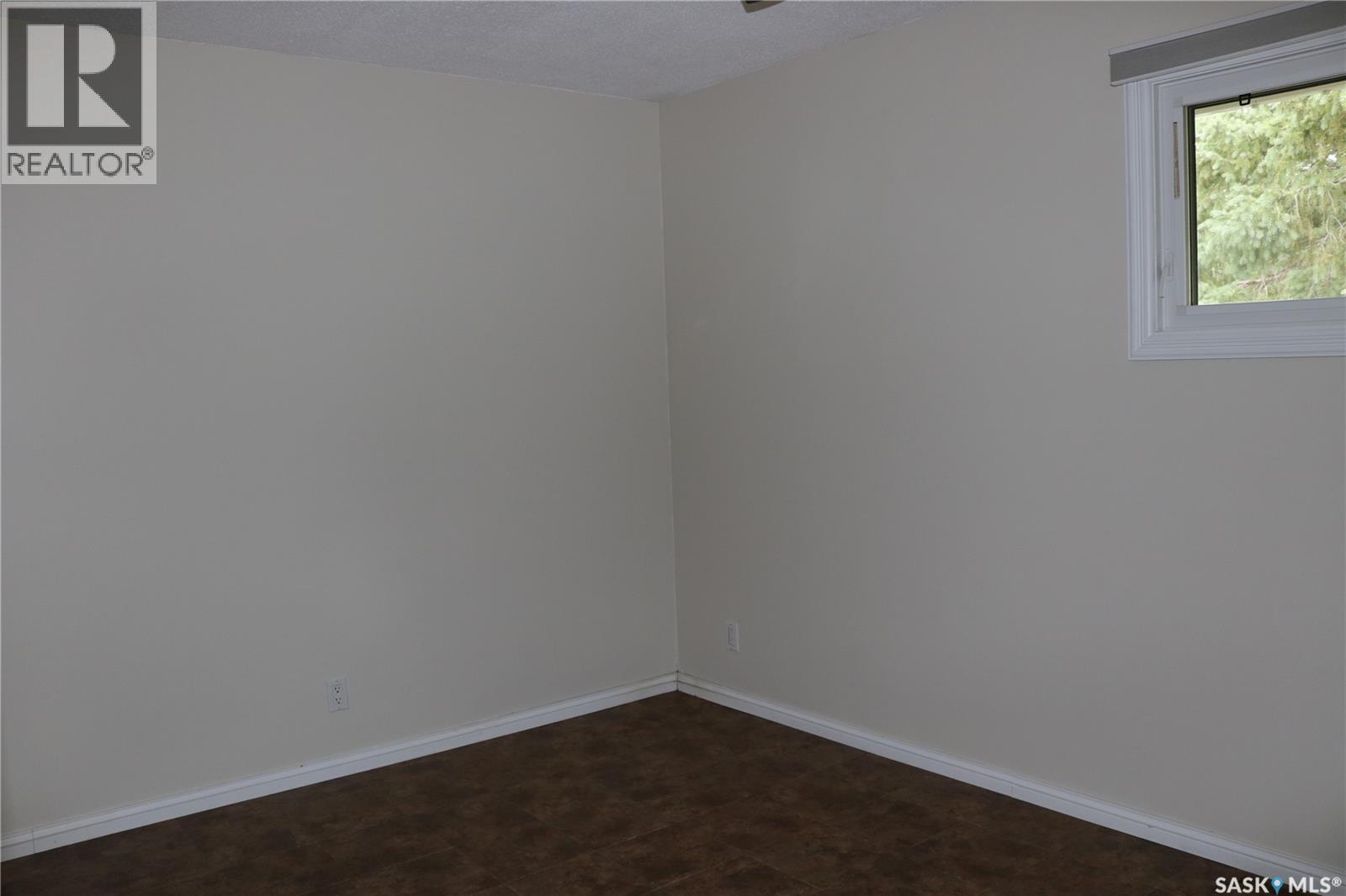 509 Mark Avenue, Moosomin, Saskatchewan  S0G 3N0 - Photo 24 - SK043122