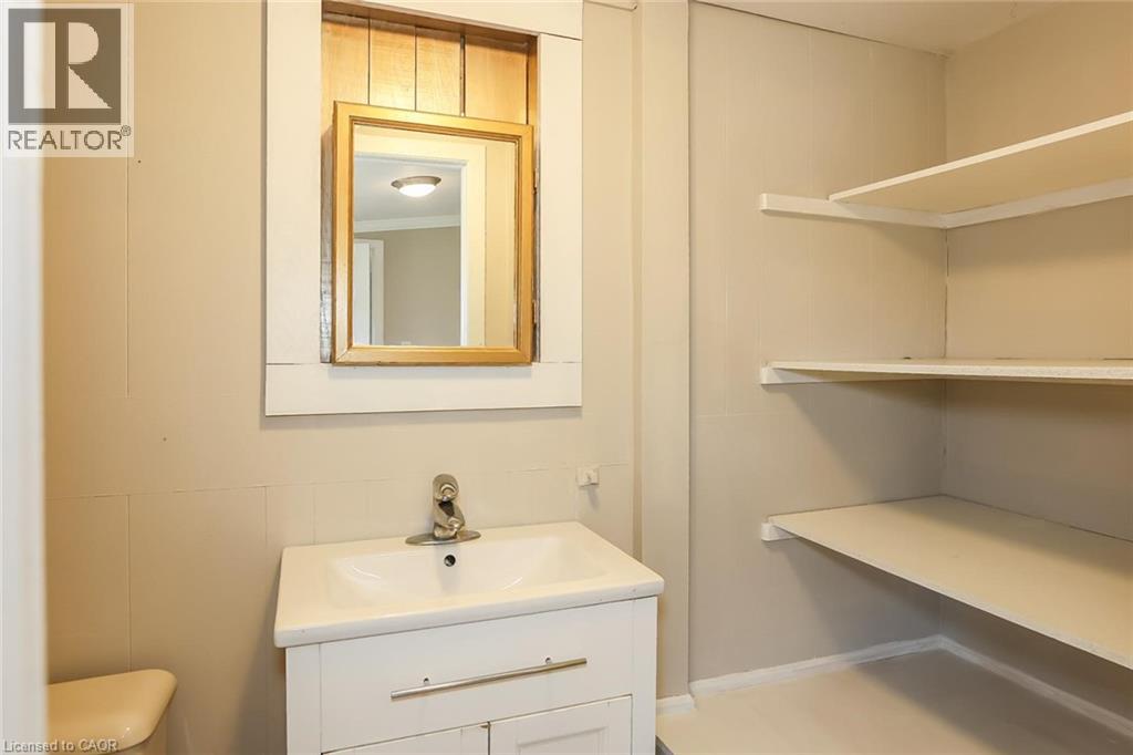 405b Bartlett Avenue, Grimsby, Ontario  L3M 2N5 - Photo 22 - 40847035