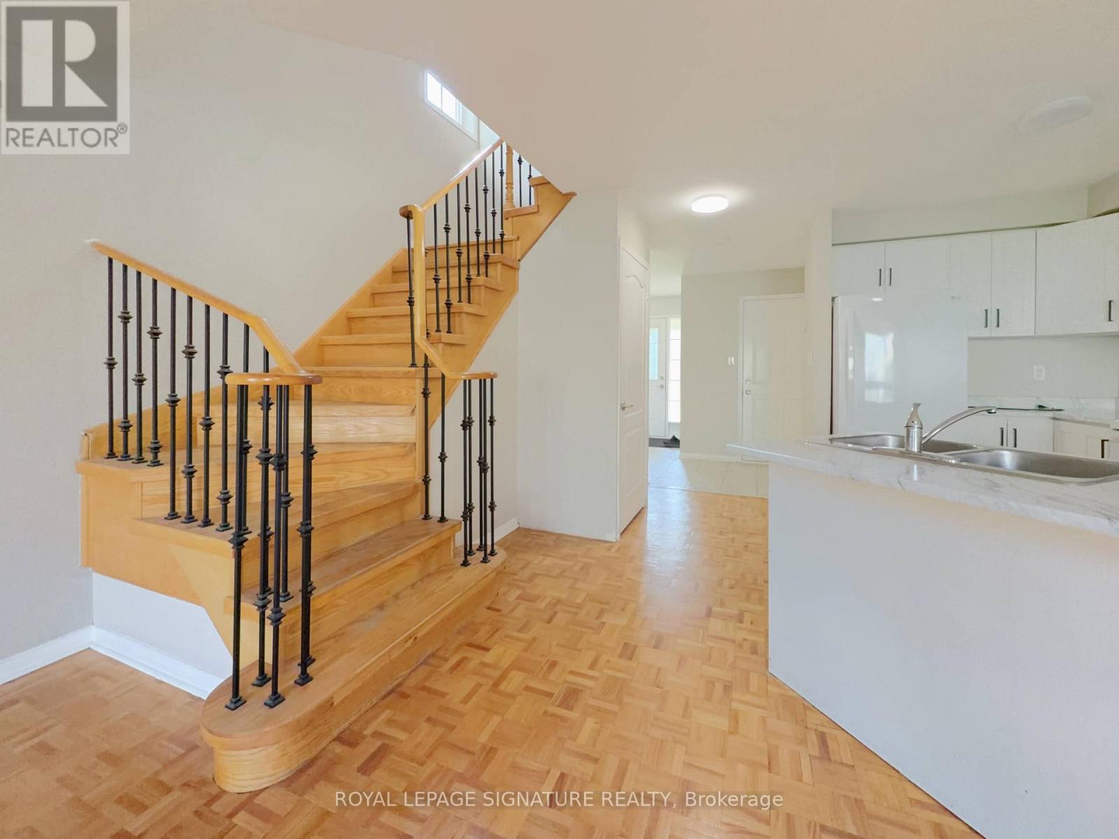 3321 Raindance Crescent, Mississauga, Ontario  L5N 8L7 - Photo 8 - W13585380