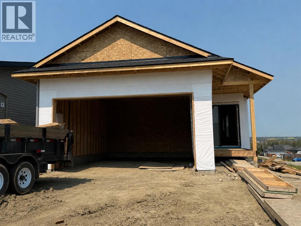 11 Vincent Gate, Sylvan Lake, Alberta  T4S 0V7 - Photo 1 - A2330437