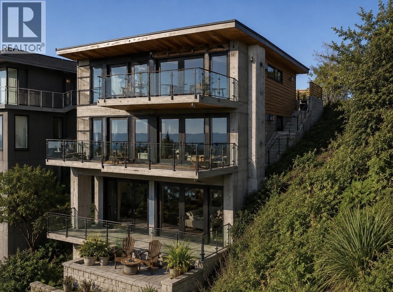 111 GRAHAM DRIVE, Delta, British Columbia