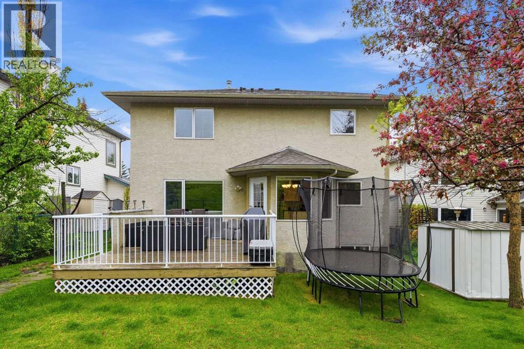 44 Gleneagles View, Cochrane, Alberta  T4C 1P1 - Photo 17 - A2311315