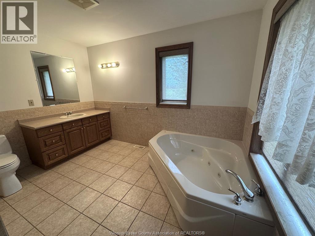 9773 9th Concession Rd., Essex, Ontario N8M 2X5 - Photo 21 - 26017489