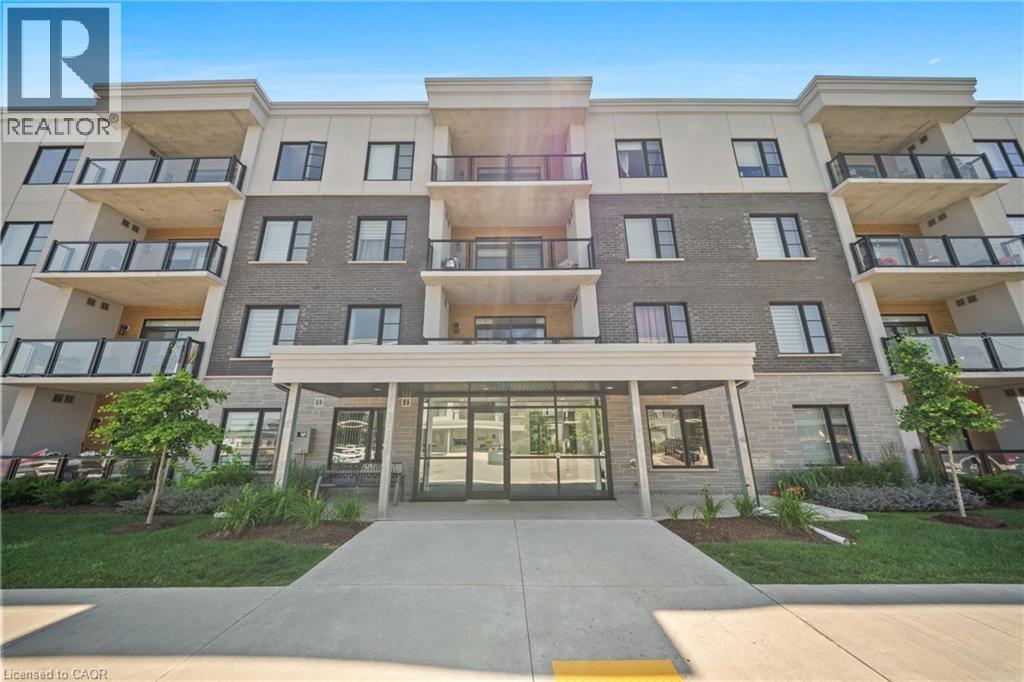 99B FARLEY Road Unit# 304, Fergus, Ontario