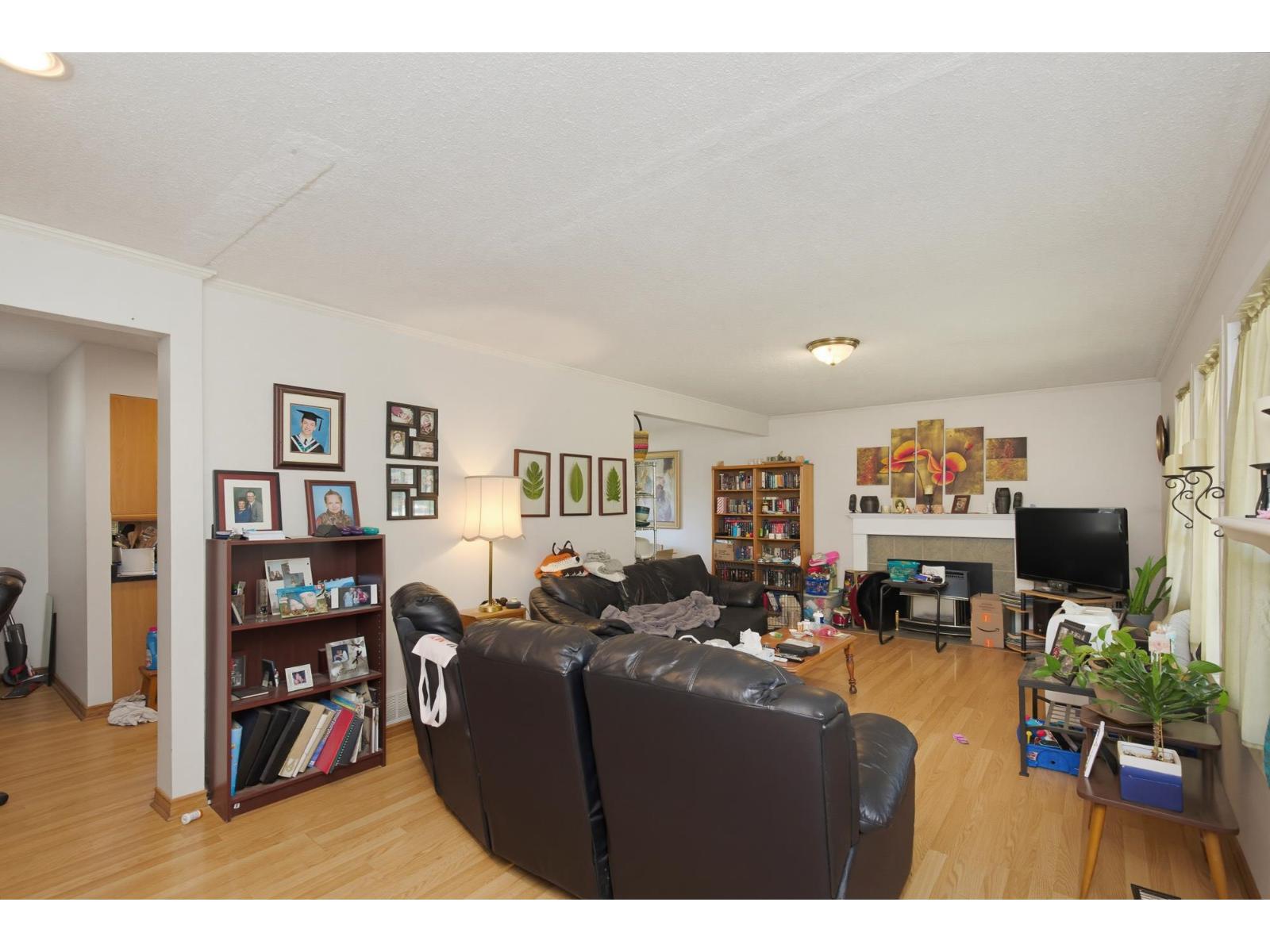 34828 Brient Street, Mission, British Columbia  V2V 6R8 - Photo 12 - R3147270