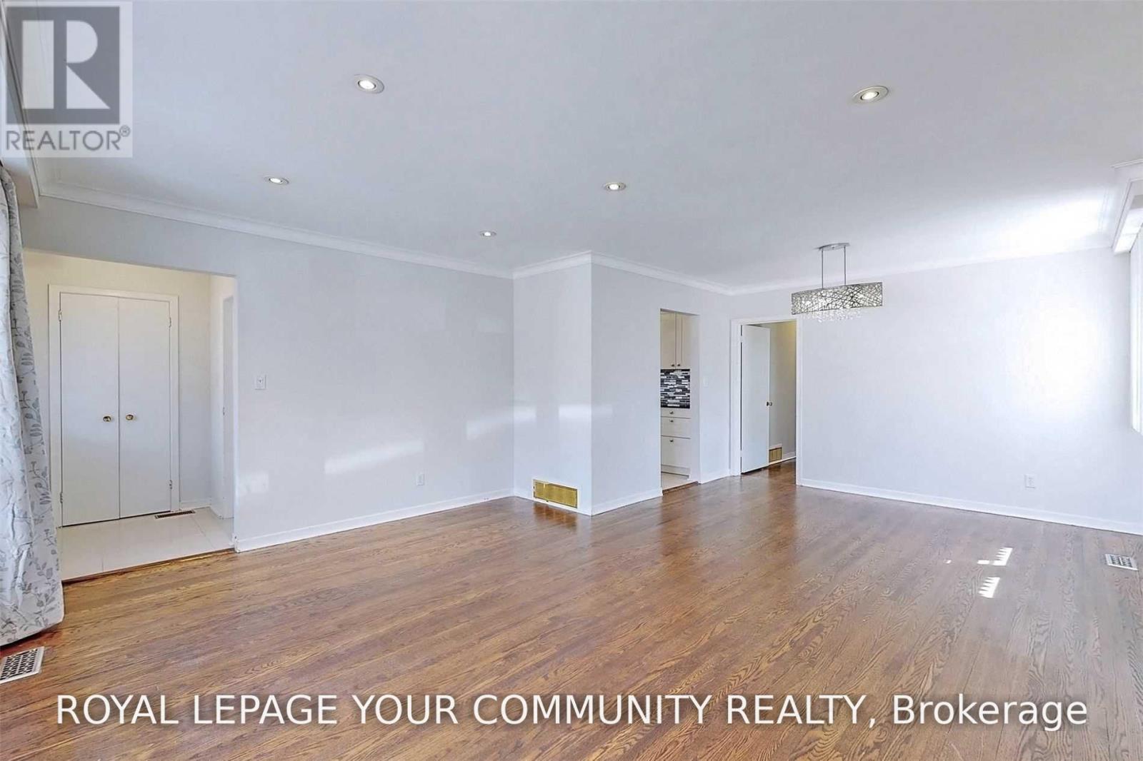 Main Level - 79 Patricia Avenue, Toronto, Ontario  M2M 1J1 - Photo 20 - C13585464